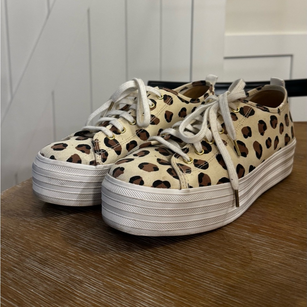 Leopard print platform Keds sneaker size 10